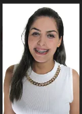 BRUNA SANTOS MOURA